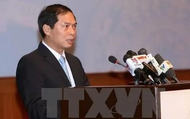 Từ 3 kiểu giày